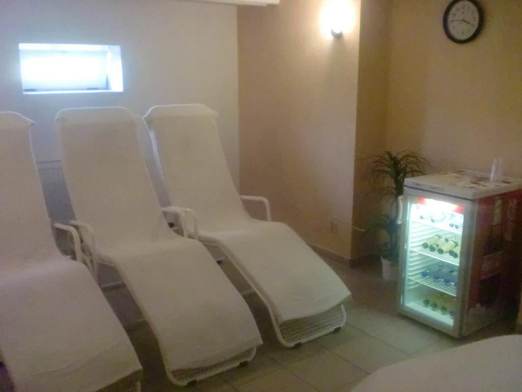 Hotel & Restaurant "Zum Firstenstein" Konigshain Dış mekan fotoğraf