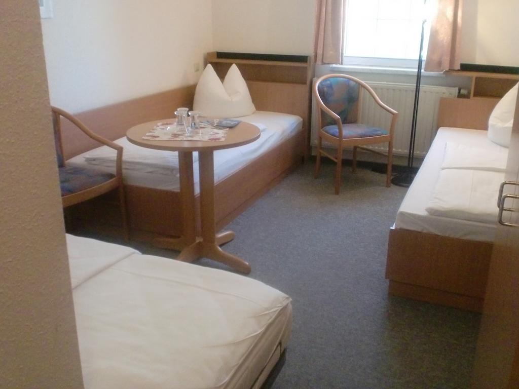Hotel & Restaurant "Zum Firstenstein" Konigshain Dış mekan fotoğraf
