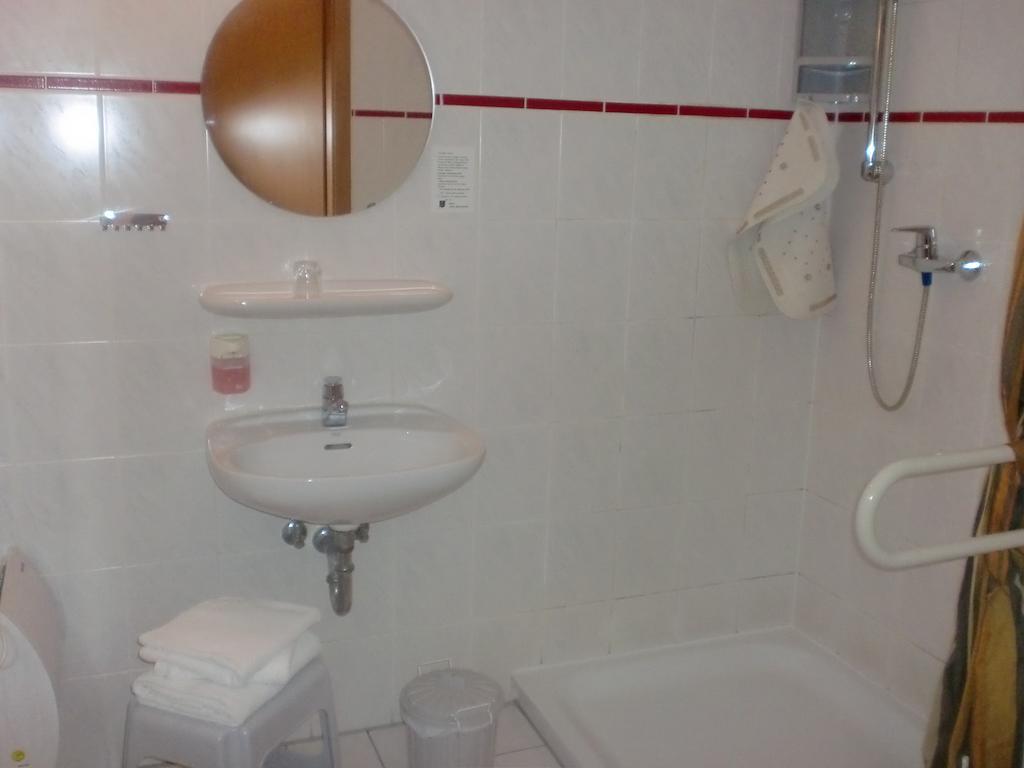 Hotel & Restaurant "Zum Firstenstein" Konigshain Dış mekan fotoğraf