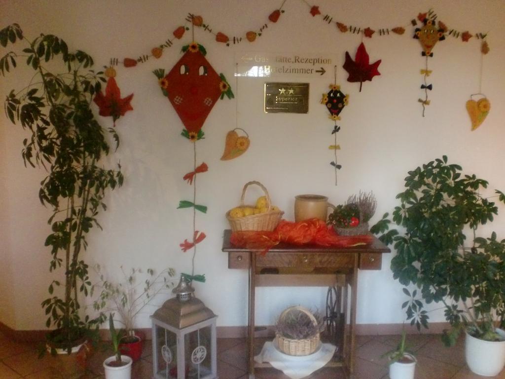 Hotel & Restaurant "Zum Firstenstein" Konigshain Dış mekan fotoğraf