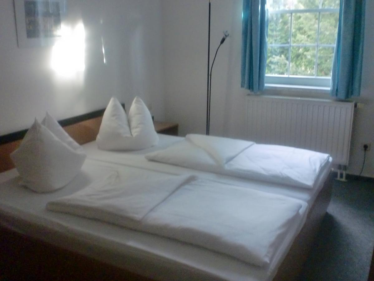 Hotel & Restaurant "Zum Firstenstein" Konigshain Dış mekan fotoğraf